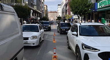 Büyükşehir'den çift sıra park sorununa çözüm