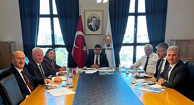 Canbey: “Teşkilatlarımızla Yeni Dönem Hedeflerimizi Belirliyoruz”