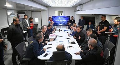 Devlet Sahada, Ekipler Görevde: Sındırgı’da Afet Sonrası Süreç Yönetimi Toplantısı