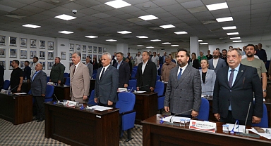 Edremit Belediyesi Ekim Ayı Meclis Toplantısı Tamamlandı: 30 Gündem Maddesi Karara Bağlandı