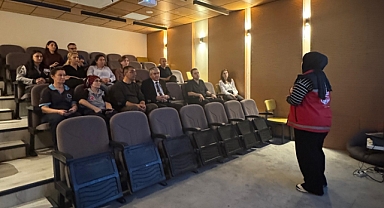 Edremit’te Kadına Yönelik Şiddetle Mücadele Eğitimi Düzenlendi