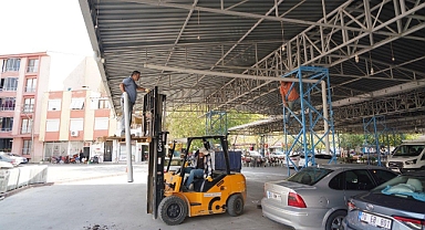 Edremit’te Pazaryerlerinde Bakım Çalışması