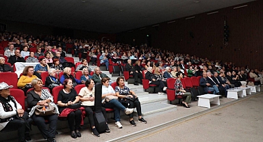 Edremit’te “Yaza Veda Konseri” Keyfi