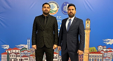 Edremit’ten Enerji Zirvesine Katılım: Geleceğin Kentleri Masada