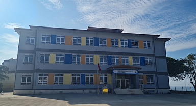 Erdek'e Yeni Eğitim Merkezi: TOBB 18 Eylül Ortaokulu Modern Binasında