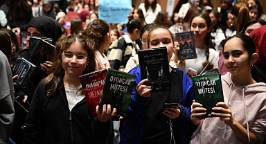 Kitap Fuarı’na Ziyaretçi Akını