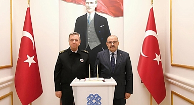 Korgeneral İsmail Balıbek’ten Balıkesir Valisi İsmail Ustaoğlu’na Ziyaret