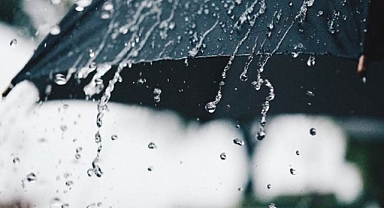 Marmara’da Kuvvetli Sağanak Uyarısı: Edremit ve Balıkesir’de Çok Kuvvetli Yağış Bekleniyor