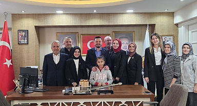 Mehmet Aydemir’e Sürpriz Doğum Günü Kutlaması