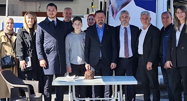 Mehmet Aydemir’e Teşkilatından Sürpriz Doğum Günü Kutlaması