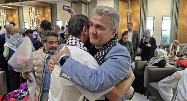 Mustafa Canbey’den Filistin Kahramanlarına Duygusal Karşılama