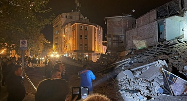 Sındırgı'da 6.1 Büyüklüğünde Deprem!