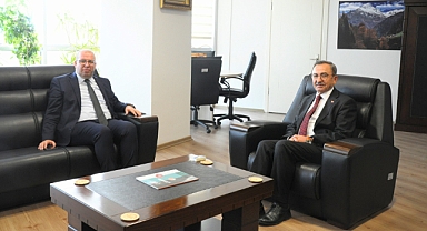 Susurluk Kaymakamı Turgut Gülen’den İl Müftüsü Hasan Hayri Yaşar’a Ziyaret