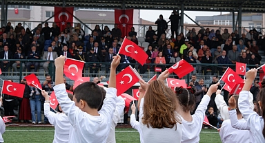 Susurluk Stadyumu’nda Cumhuriyet Gururu Yaşandı