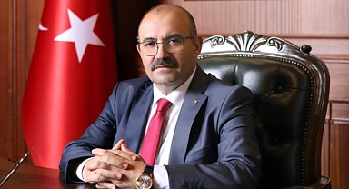 Vali Ustaoğlu: “Yaşlılarımız, Kültürümüzün En Değerli Temsilcileridir”