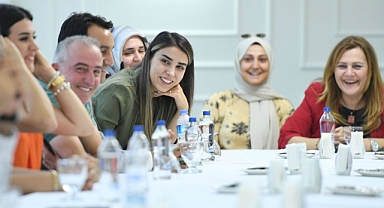 24 Kasım Öğretmenler Günü Ankara’da Özel Programlarla Kutlanacak: Balıkesirli Öğretmenler de Etkinliklerde Yer Alacak