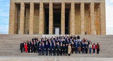 39. Kurultay Öncesi CHP’den Anıtkabir’de Anlamlı Buluşma