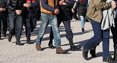 Balıkesir'de Bir Haftada 241 Aranan Şahsı Yakaladı