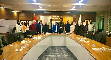 Balıkesir’de Edebiyat Akademisi’nin İkinci Buluşması Öykünün Yapısına Işık Tuttu