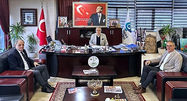 Bandırma Belediyesi’nde Yoğun Gün: Başkan Mirza Konuklarını Kabul Etti