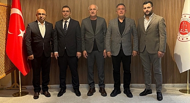 Bandırmaspor Yönetiminden Protokol Ziyaretleri: Kulüp ile İlçe Yönetimi Arasında İş Birliği Mesajı