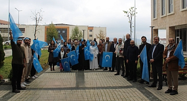 BAÜN İlahiyat Fakültesinde Doğu Türkistan Milli Bağımsızlık Günü Anıldı