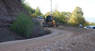 Büyükşehir Kırsal Mahalle Yollarını Asfalta Kavuşturuyor 