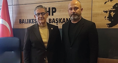 CHP Balıkesir İl Başkanlığında Sürpriz Buluşma: Kongre Rakipleri Bir Araya Geldi