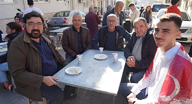 Dayanışma Mesaisi: Edremit Belediyesi Heyeti Ailelerin Özel Günlerinde Yanlarında