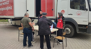 Deprem Yaralarını Birlikte Sarıyorlar: PSD Ekipleri Sındırgı’da Destek Sağlıyor