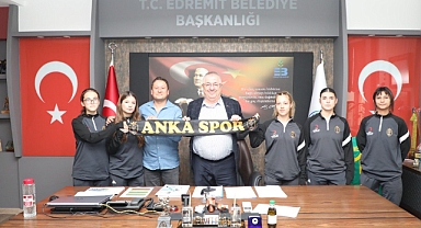 Edremit Anka Spor’dan Başkanlık Ziyareti: Kadın Futboluna Tam Destek