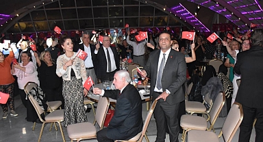 Edremit’te Cumhuriyet Coşkusu Sürüyor