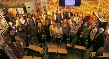 Edremit’te Kadına Yönelik Şiddetle Mücadele Söyleşisine Yoğun Katılım