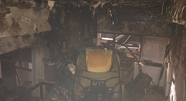 Gönen’de İş Yeri Yandı, İtfaiye Alevleri Büyümeden Durdurdu