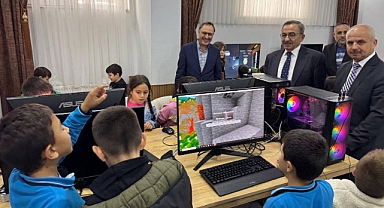 İl Müftüsü Hasan Hayri Yaşar, Gönen Diyanet Gençlik Merkezi’nde Gençlerle Buluştu