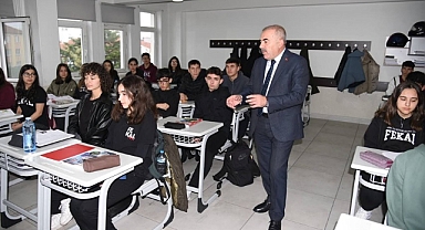 Karesi Fatma–Emin Kutvar Anadolu Lisesi’nde Eğitim Değerlendirmesi