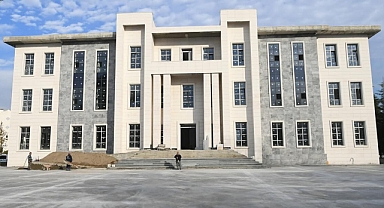 Kepsut’ta Yeni Hükümet Konağında Sona Doğru