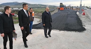 Kepsut Yolunda Yoğun Mesai