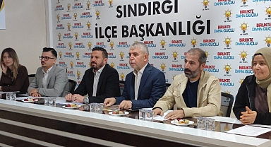 Mehmet Aydemir: “Sındırgı Teşkilatımız Depremin Yaralarını Sarmak İçin Canla Başla Çalışıyor”