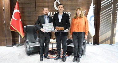 Mimarlık Fakültesi Dekanı Yusuf Yıldız’dan Rahmi Kula’ya Ziyaret