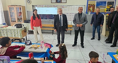 Murat Demir’den Bigadiç’te Eğitim Ziyaretleri: Cumhuriyet İlkokulu ve Kuvayi Milliye Lisesi’nde İnceleme