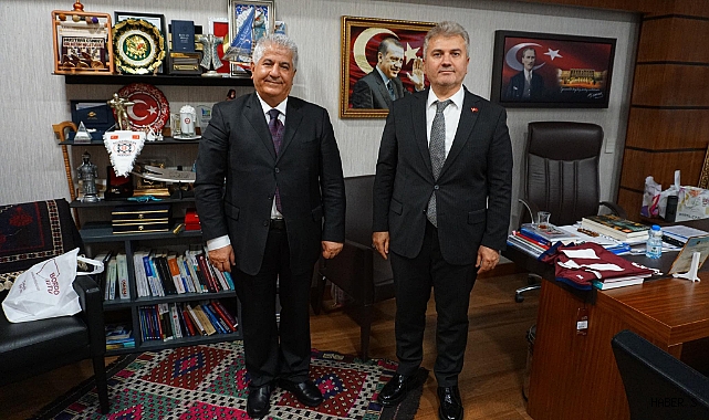 Mustafa Canbey’den Balıkesir’in Yeni İl Millî Eğitim Müdürüne Tebrik