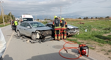 Ören Mahallesi Altınyol Caddesi’nde Çarpışma: 3 Kişi Hafif Yaralandı