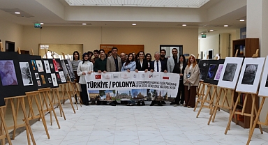 Polonyalı Sanatçı Justyna Odej’in Solo Sergisi Balıkesir’de Gençlerle Buluştu