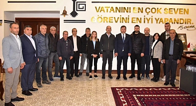 Sındırgı’da Belediyede Buluşma: Başkan Serkan Sak, CHP İlçe Örgütünü Ağırladı