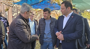 Sındırgı’da Esnaf Ziyareti: Başkan Serkan Sak ve CHP Heyeti Konteyner Çarşı’da Talepleri Dinledi