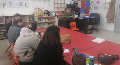 2025 Aile Yılı Kapsamında Bandırma’da Velilere Yönelik “Yılmaz Çocuklar Yetiştirmek” Eğitimi