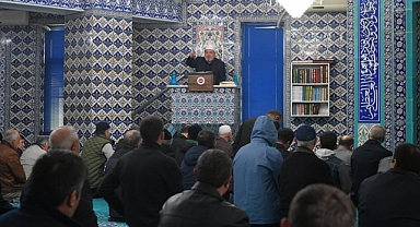 Balıkesir’de Hasan Basri Çantay, Dualarla Anıldı