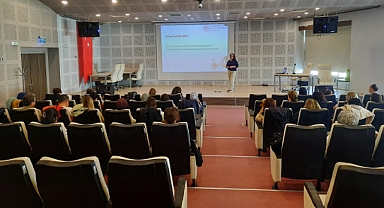 Balıkesir’de Sağlık Personeline Güncel Uygulamalar Anlatıldı