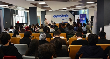 Balıkesir’de ÜNİDES Buluşması: BAÜN ve BANÜ Genç Ofis Toplulukları Sertifikalarını Aldı